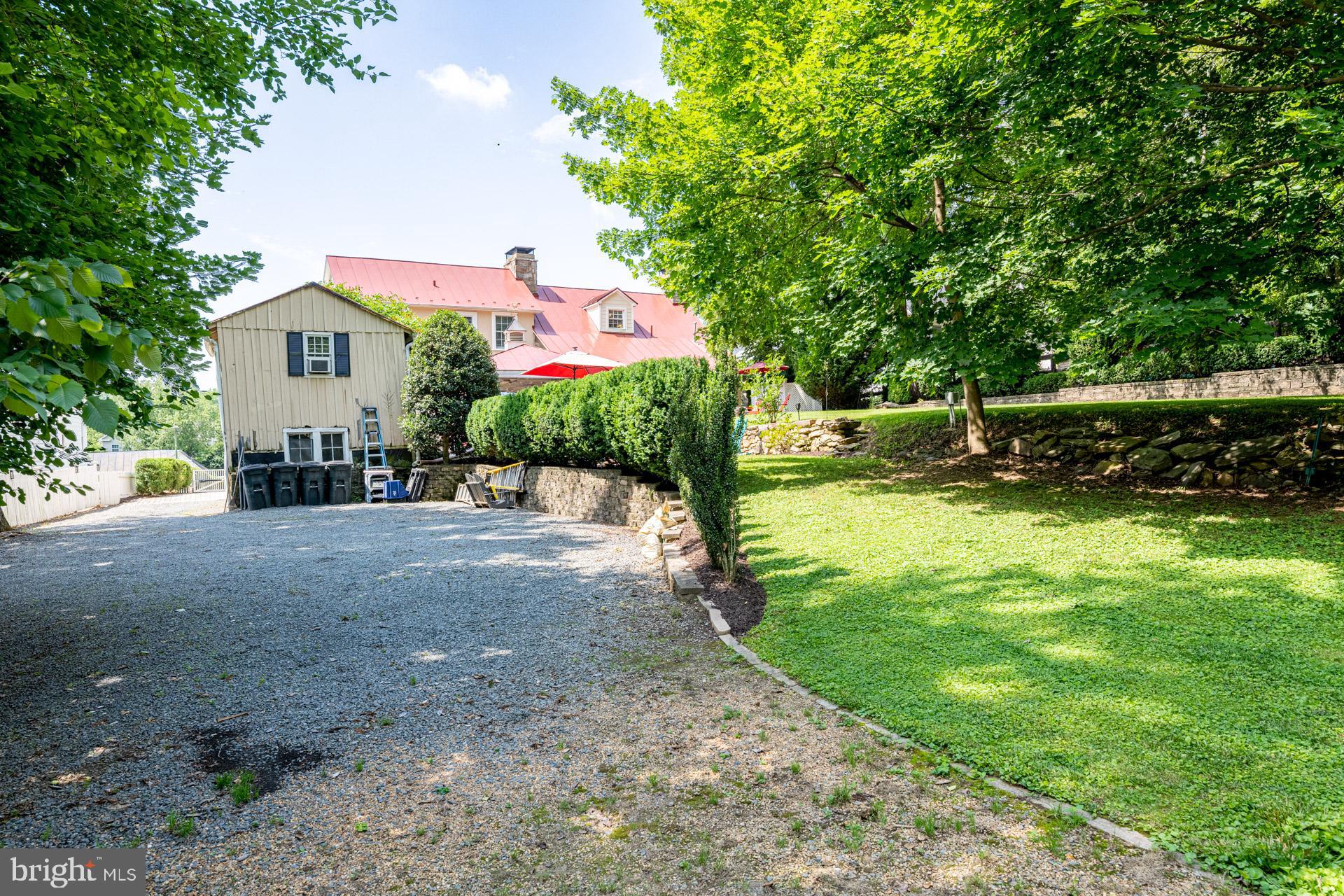 TOWN OF HILLSBORO - Residential