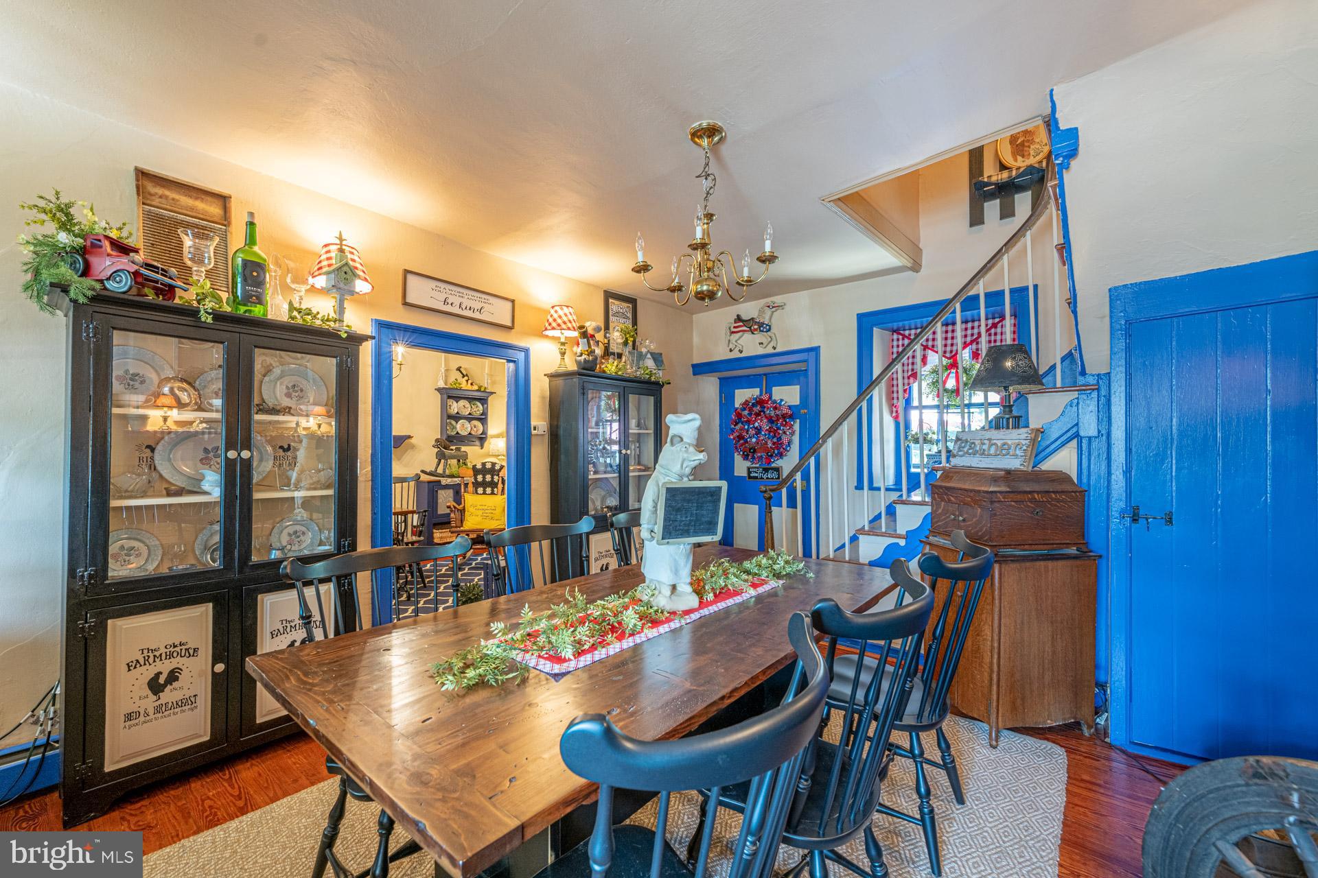 TOWN OF HILLSBORO - Residential