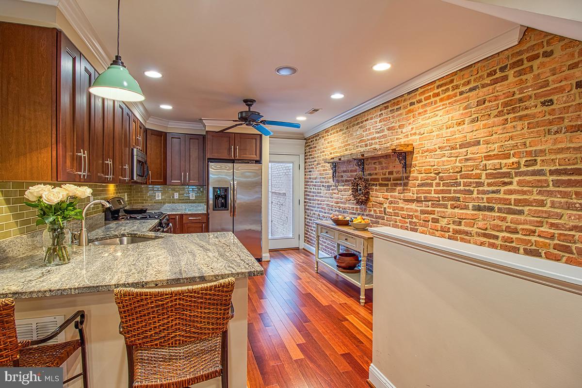 CANTON - Residential