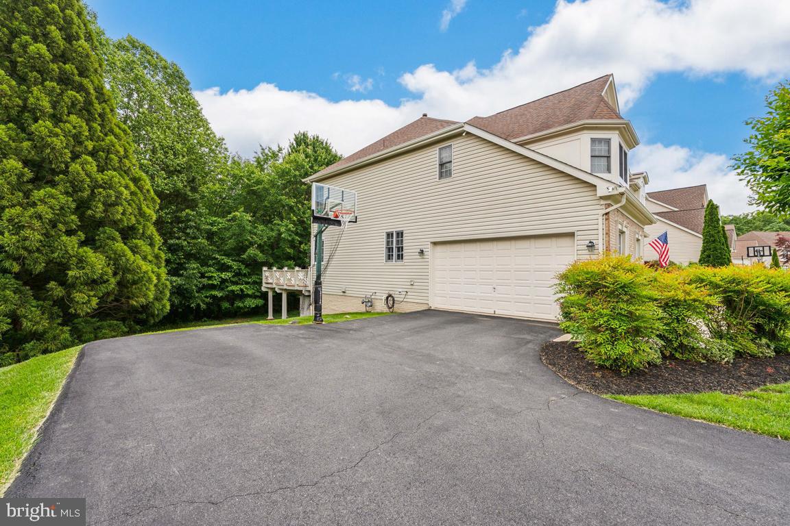 PRESERVE AT WYNMAR - Residential