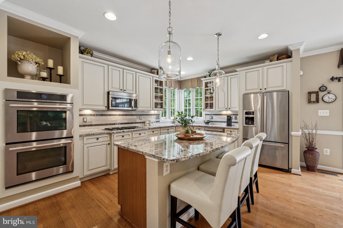4872 AUTUMN GLORY WAY