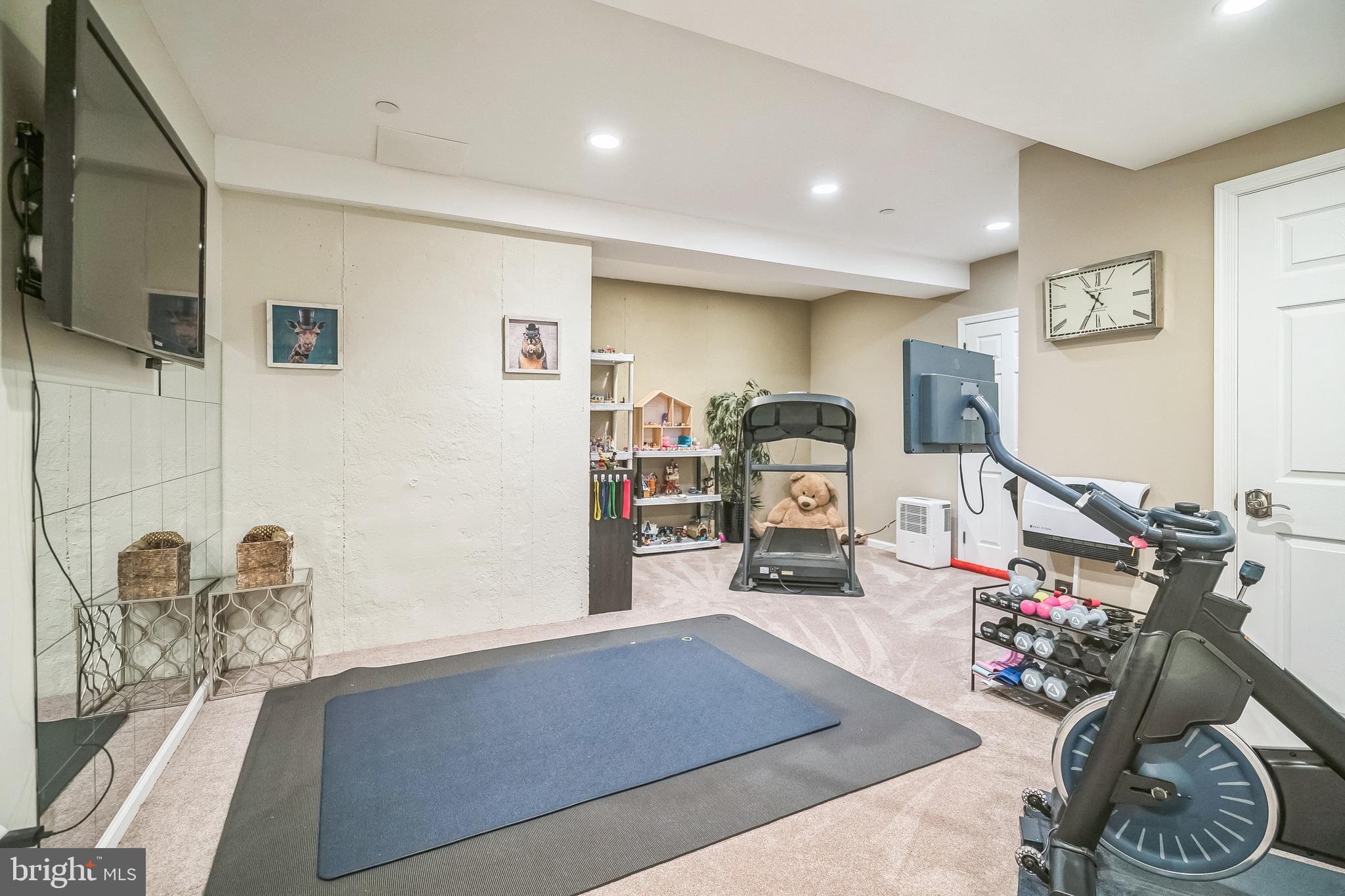 INDIAN SPRINGS - Residential