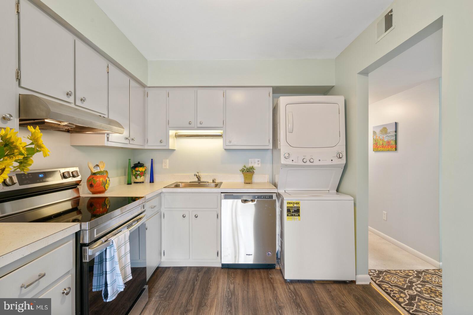 GARDENS OF CRESTWOOD VILLAGE - Residential