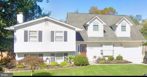 226 TALAHI ROAD SE VIENNA VA 22180