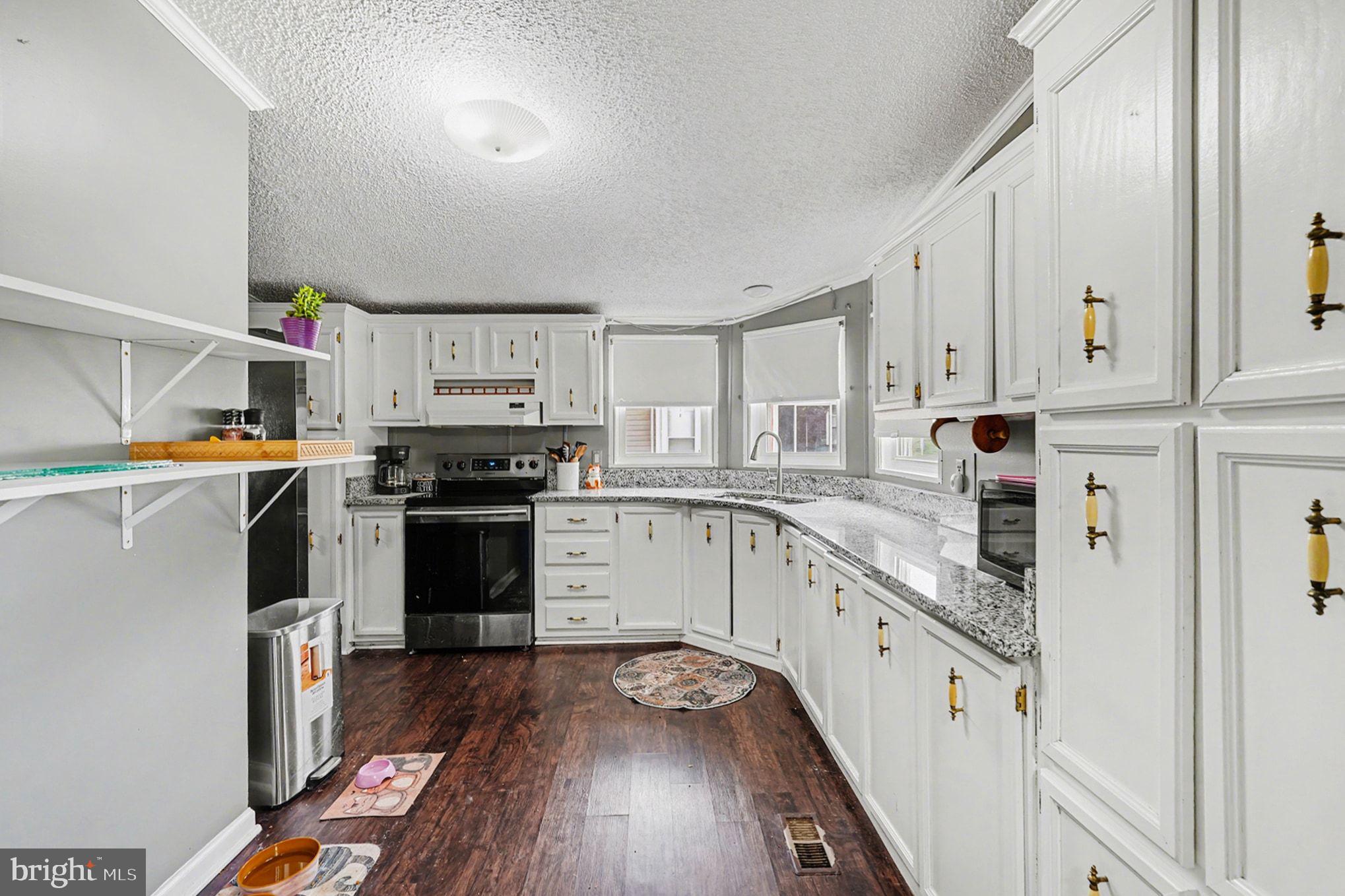 WILLIAMS ESTATES - Residential