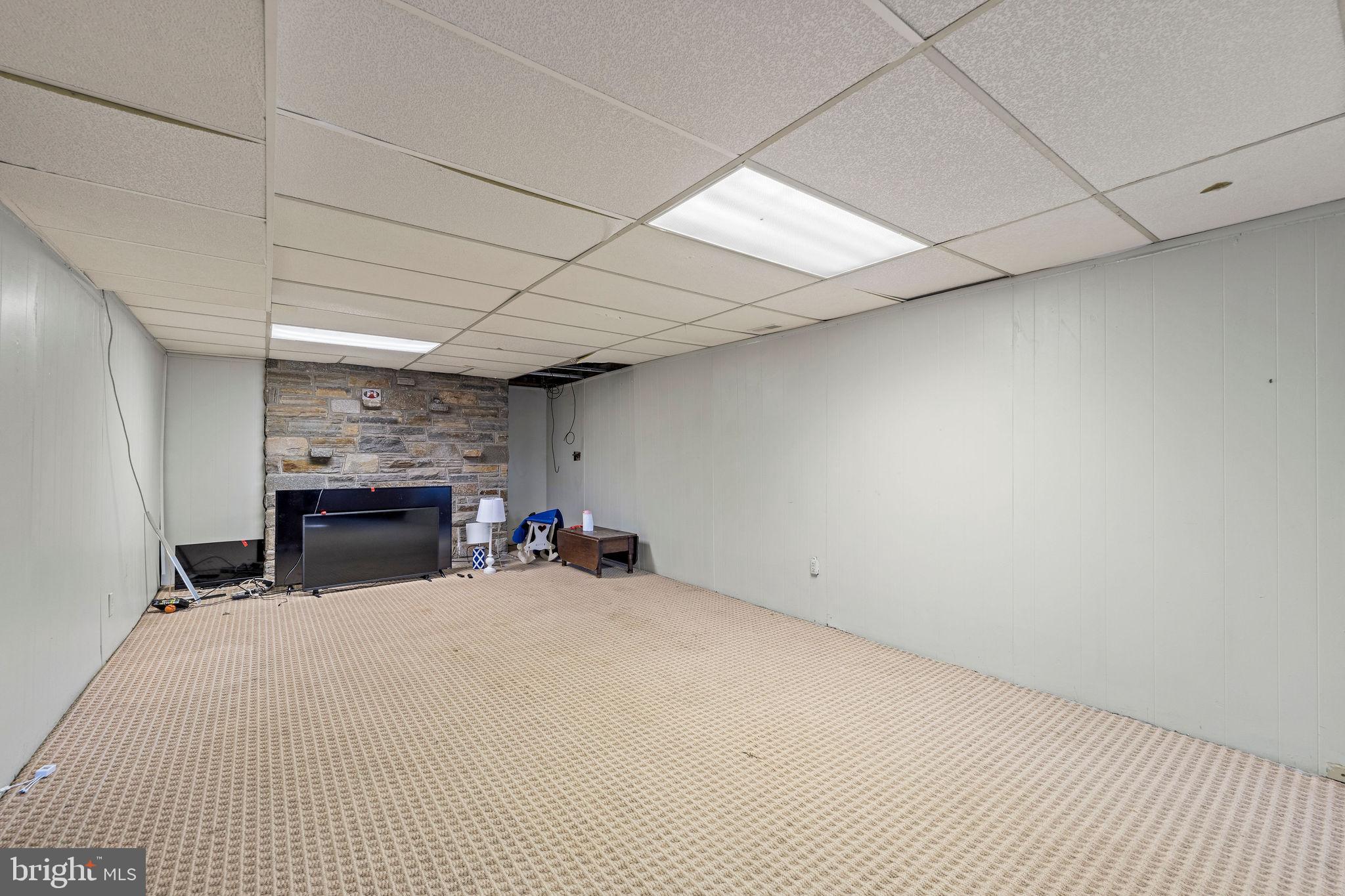 HAMPTON - Residential