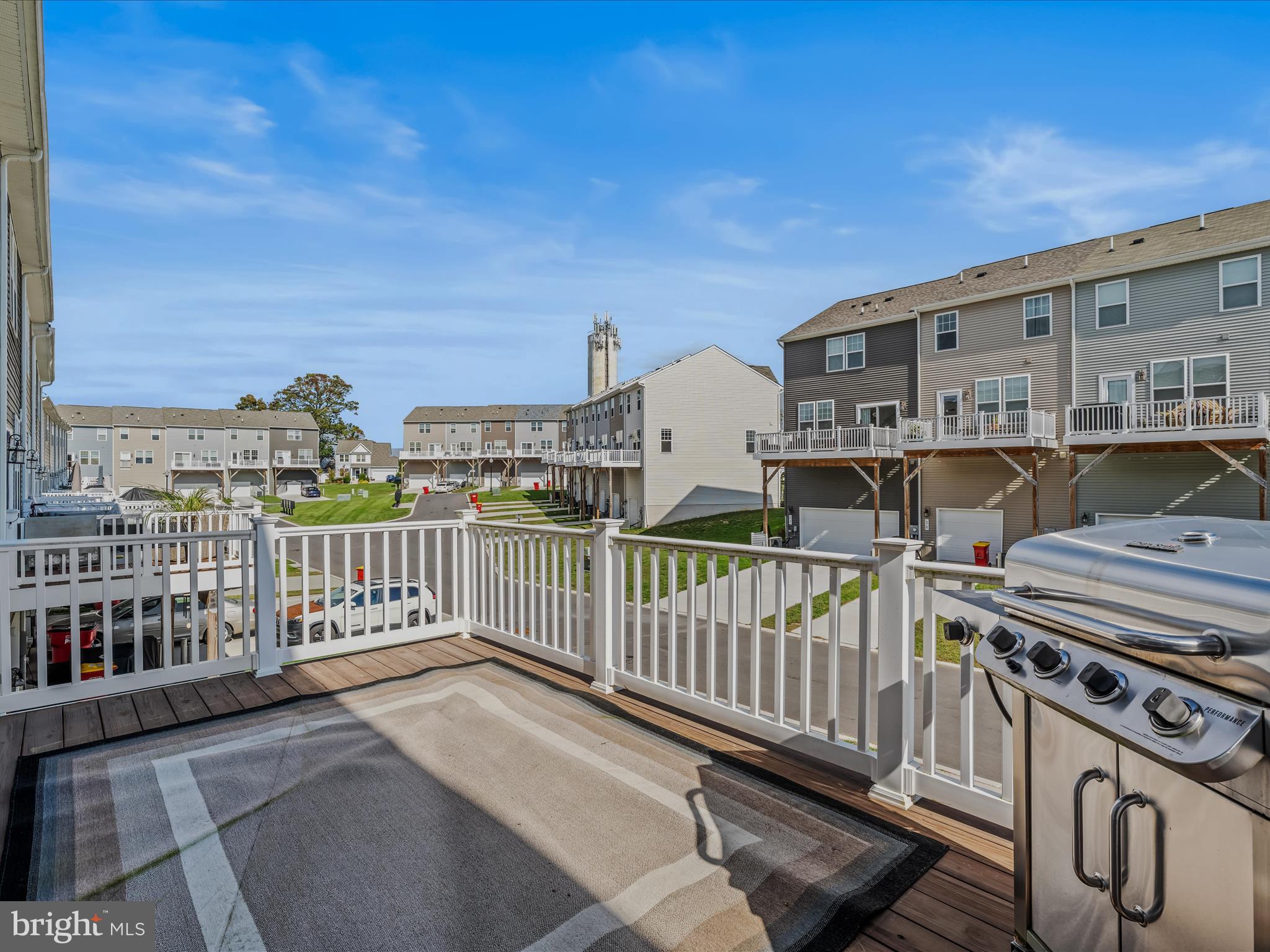 PRESIDENTS POINTE - Residential Lease