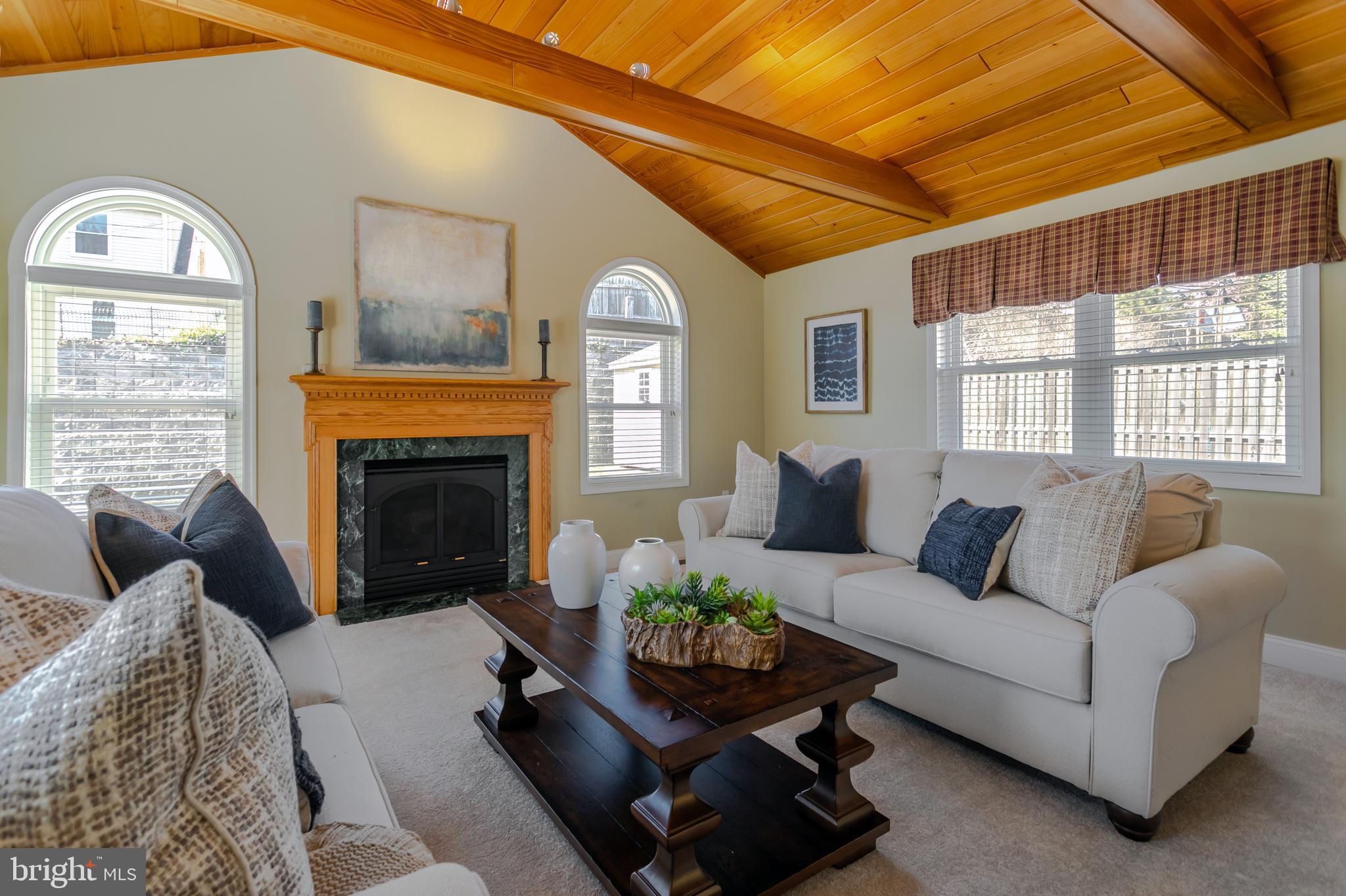 ROSE TREE WOODS - Residential