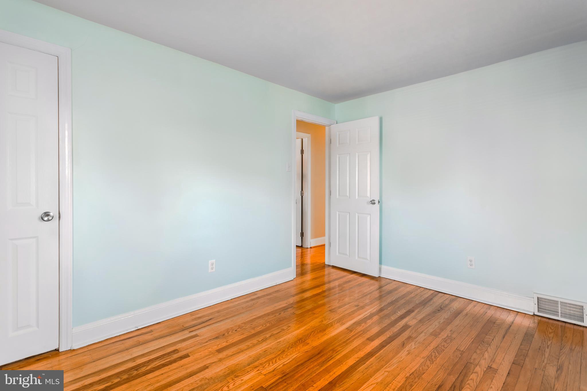 ROSE TREE WOODS - Residential