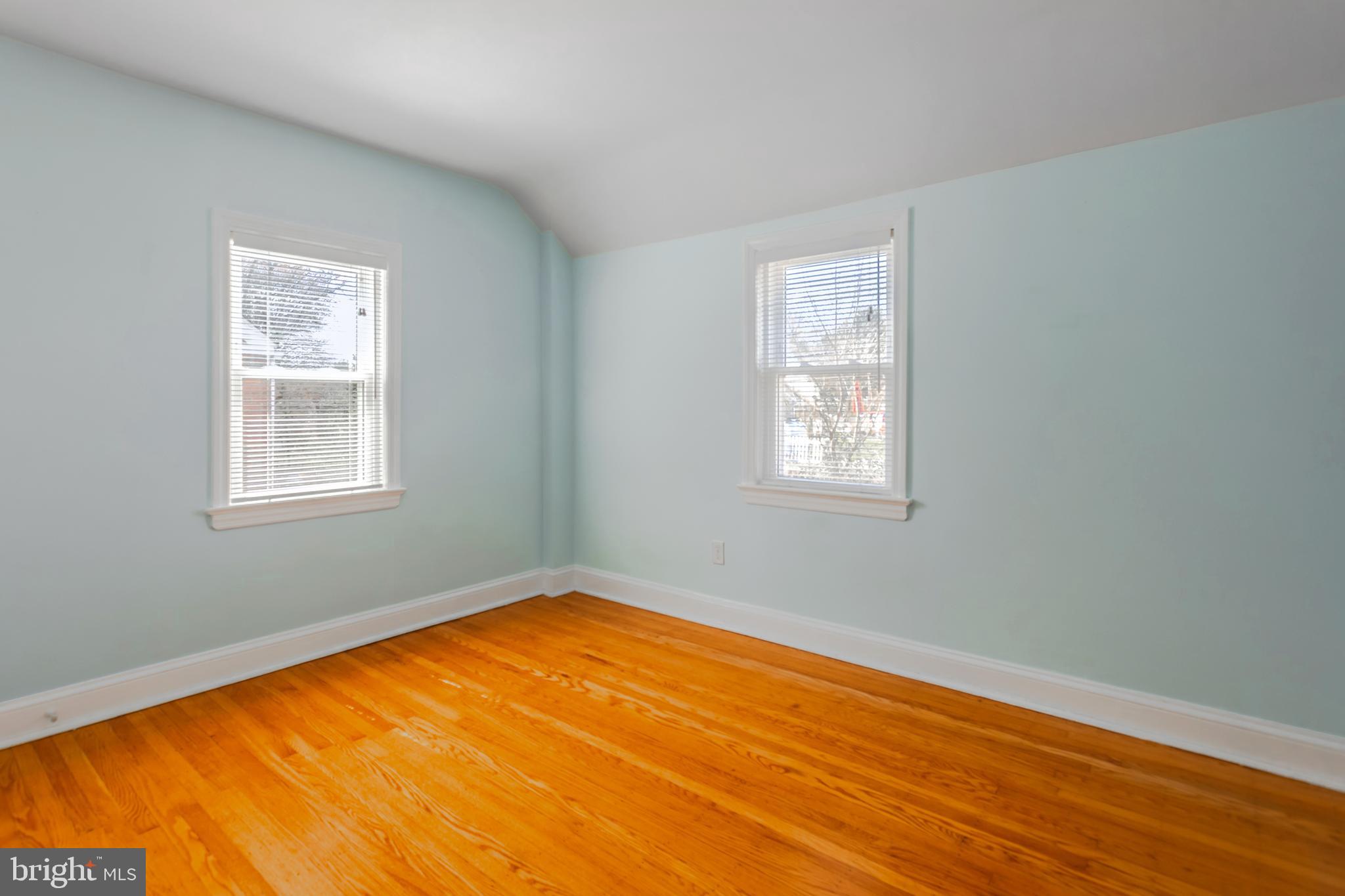 ROSE TREE WOODS - Residential