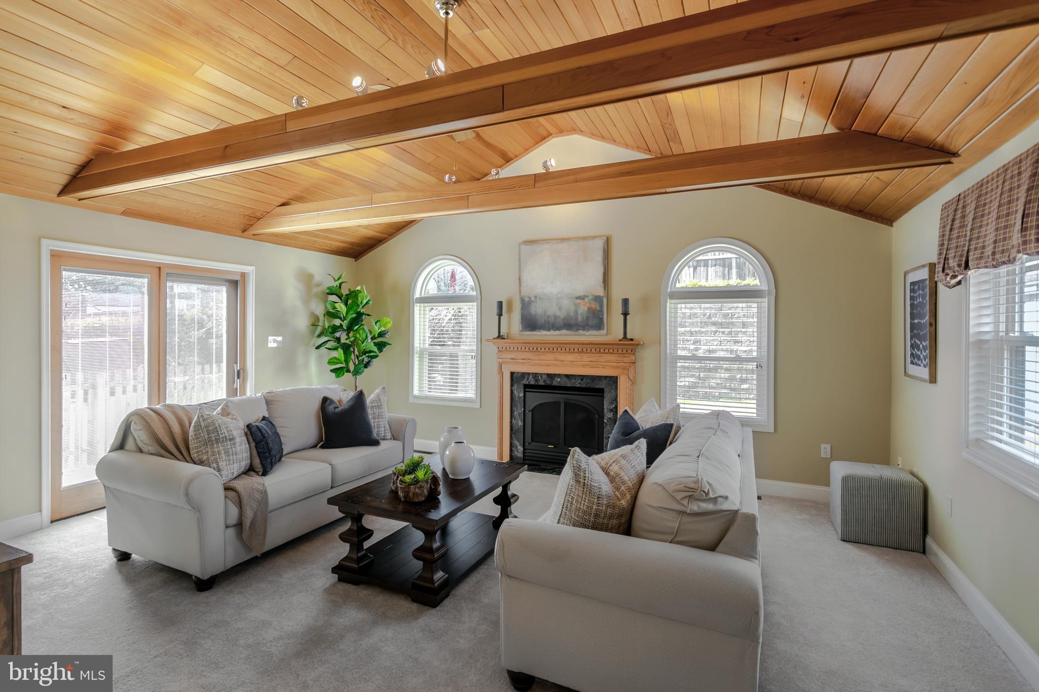 ROSE TREE WOODS - Residential