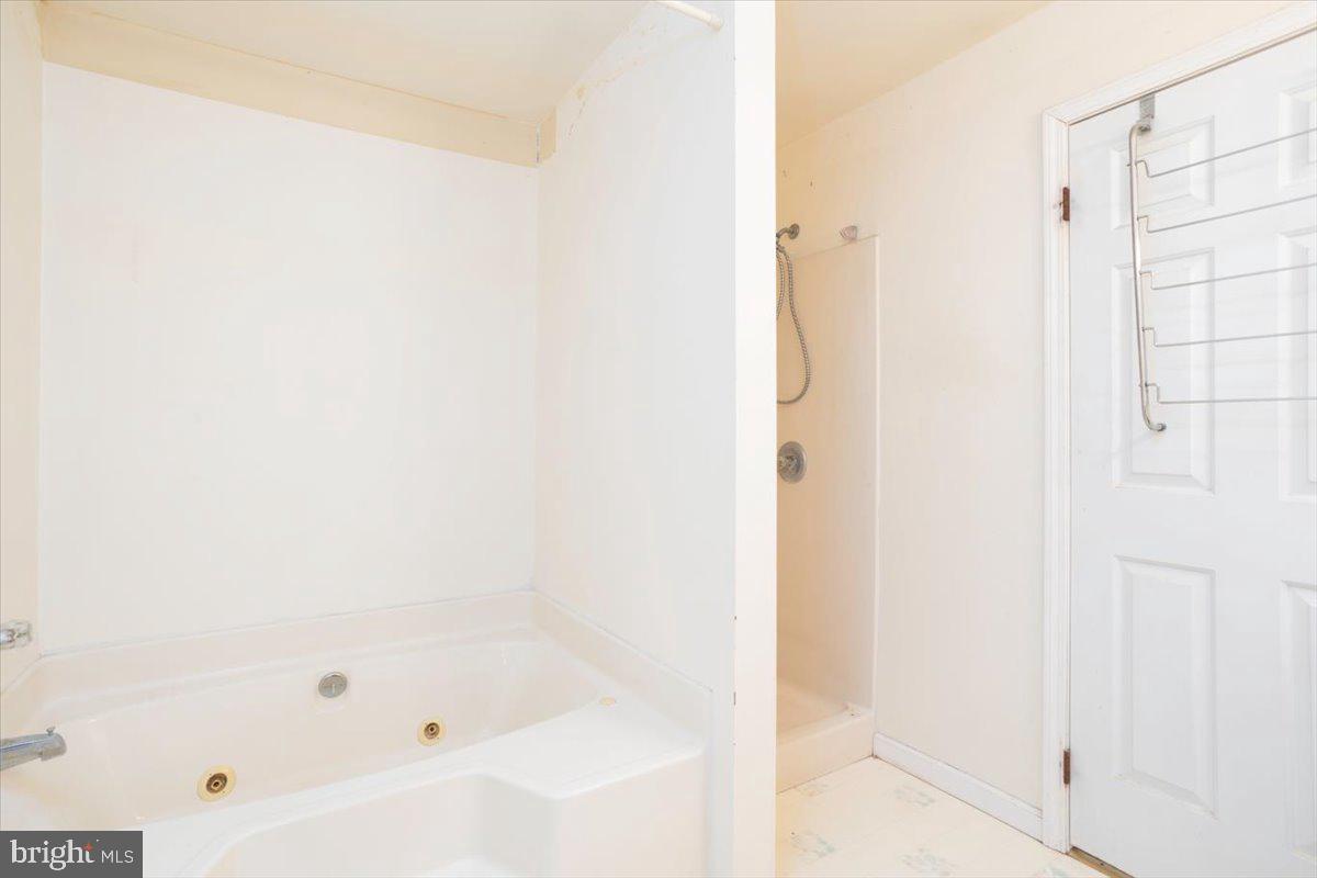 WILLOWBROOK ESTATES - Residential