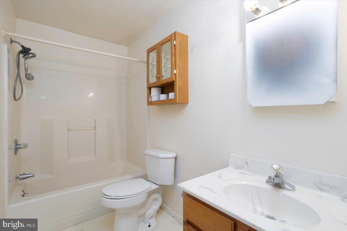 WILLOWBROOK ESTATES - Residential