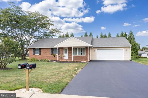 Photo of 5243 Meadow Lane, GAP, PA 17527 (MLS # PALA2076642)