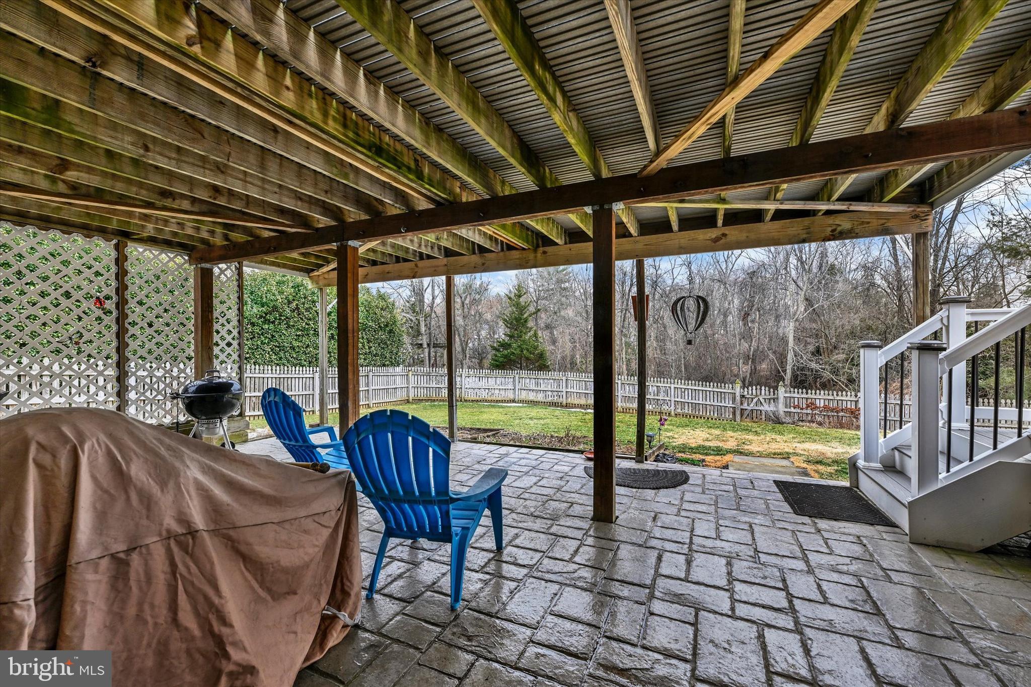 PINEDALE WOODS - Residential