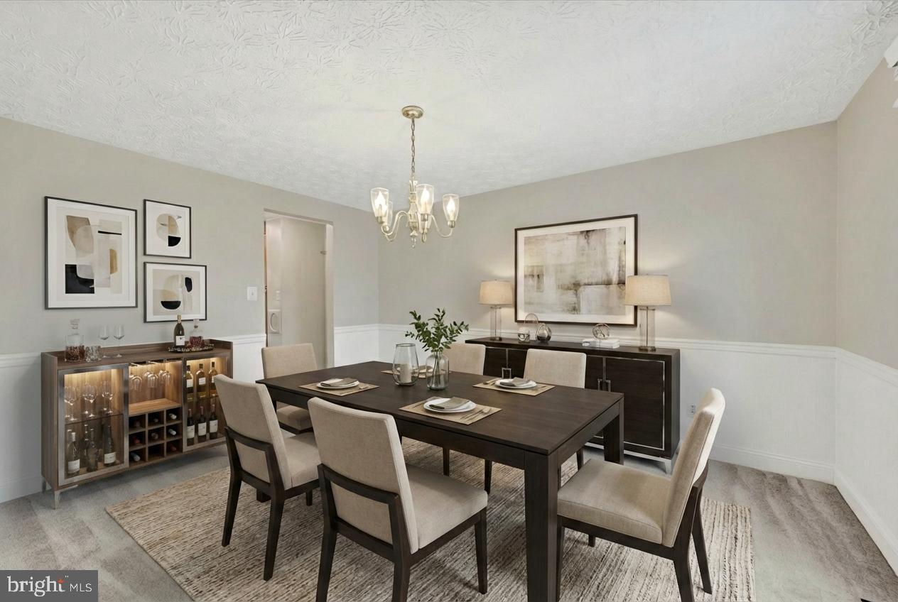 PINEDALE WOODS - Residential