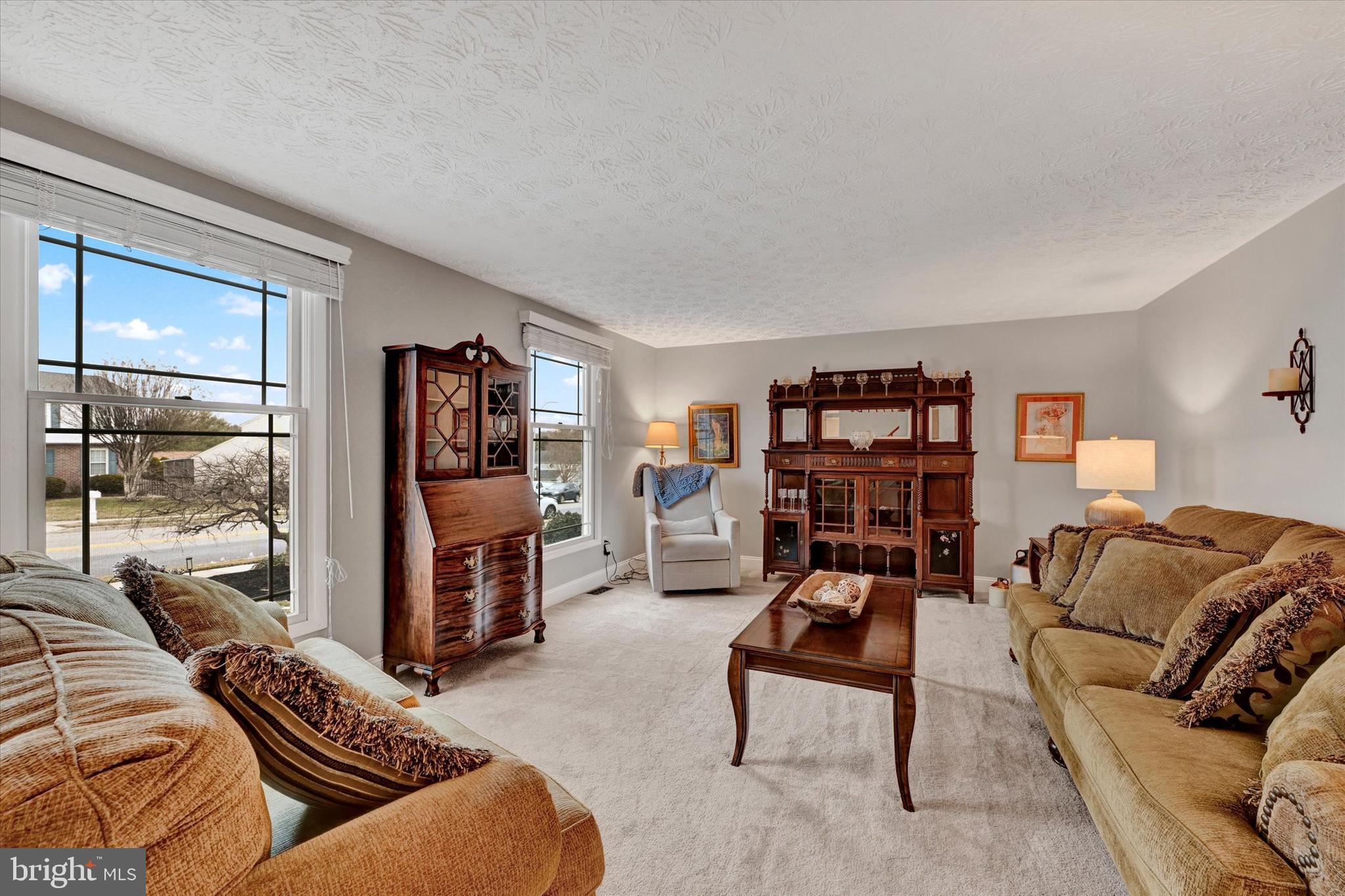 PINEDALE WOODS - Residential