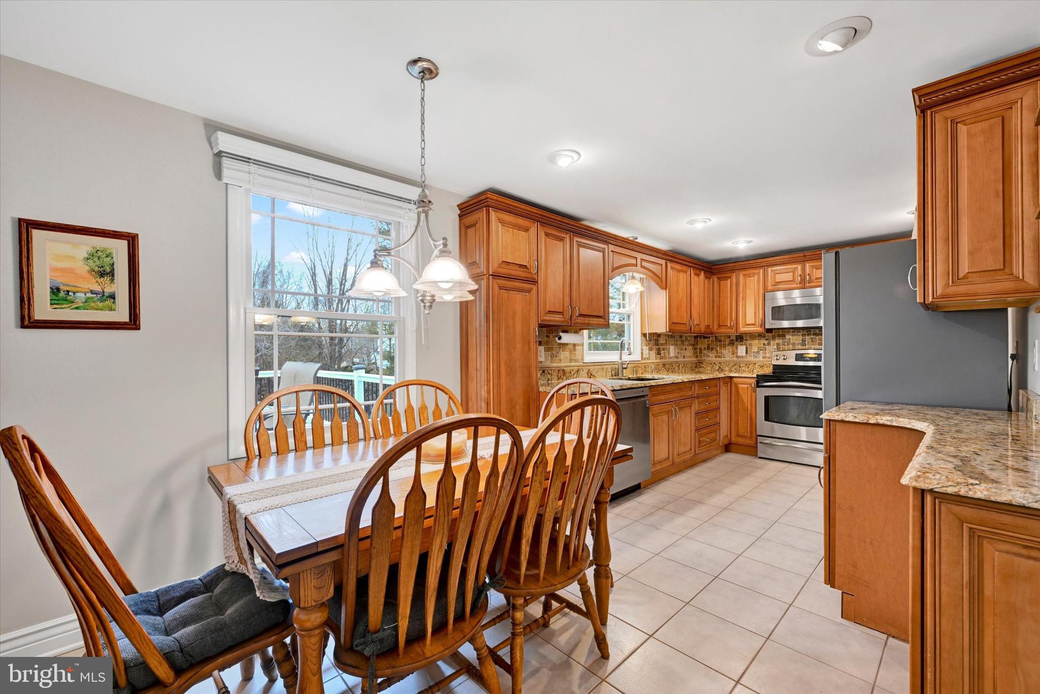 PINEDALE WOODS - Residential