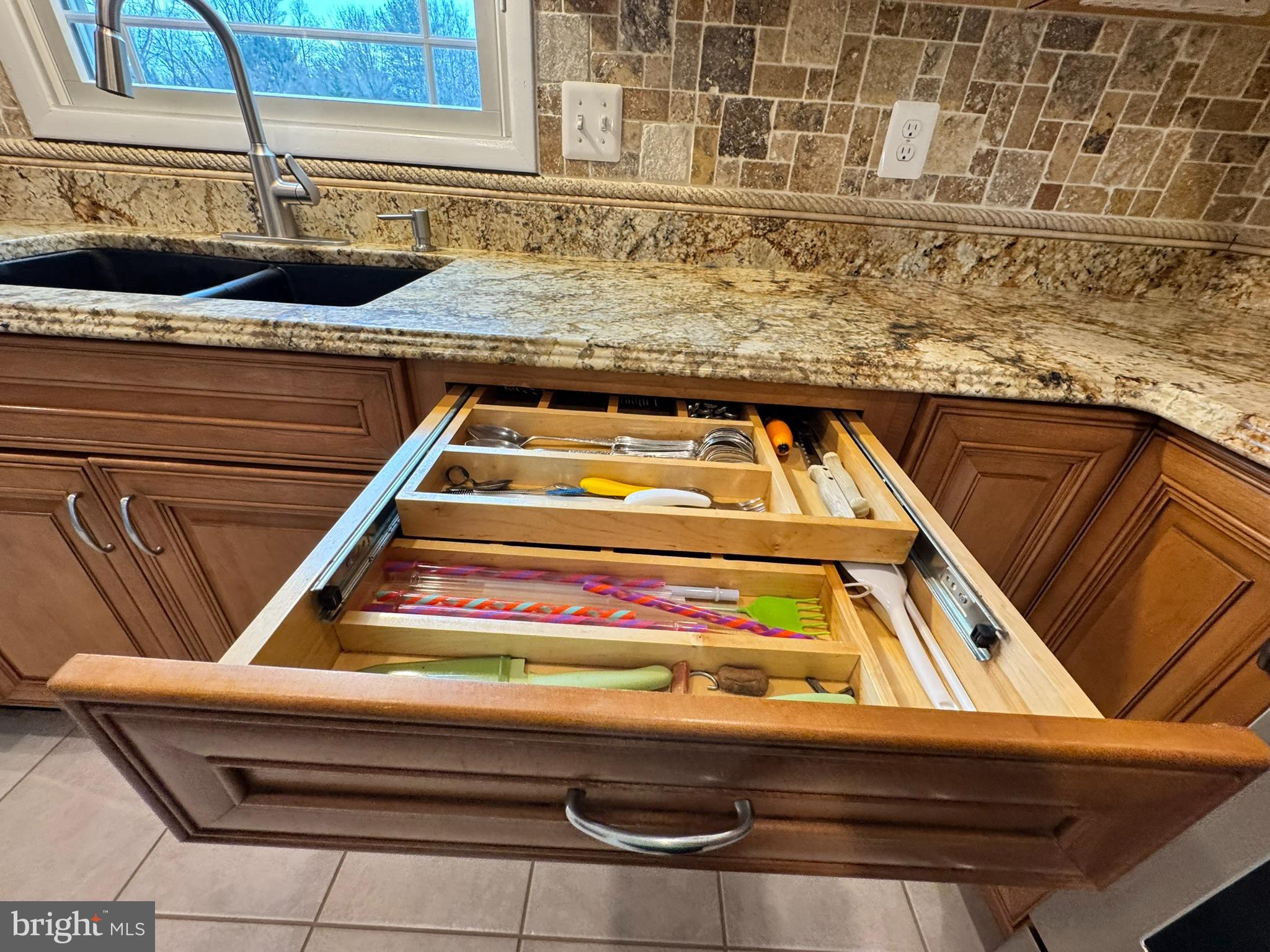 PINEDALE WOODS - Residential