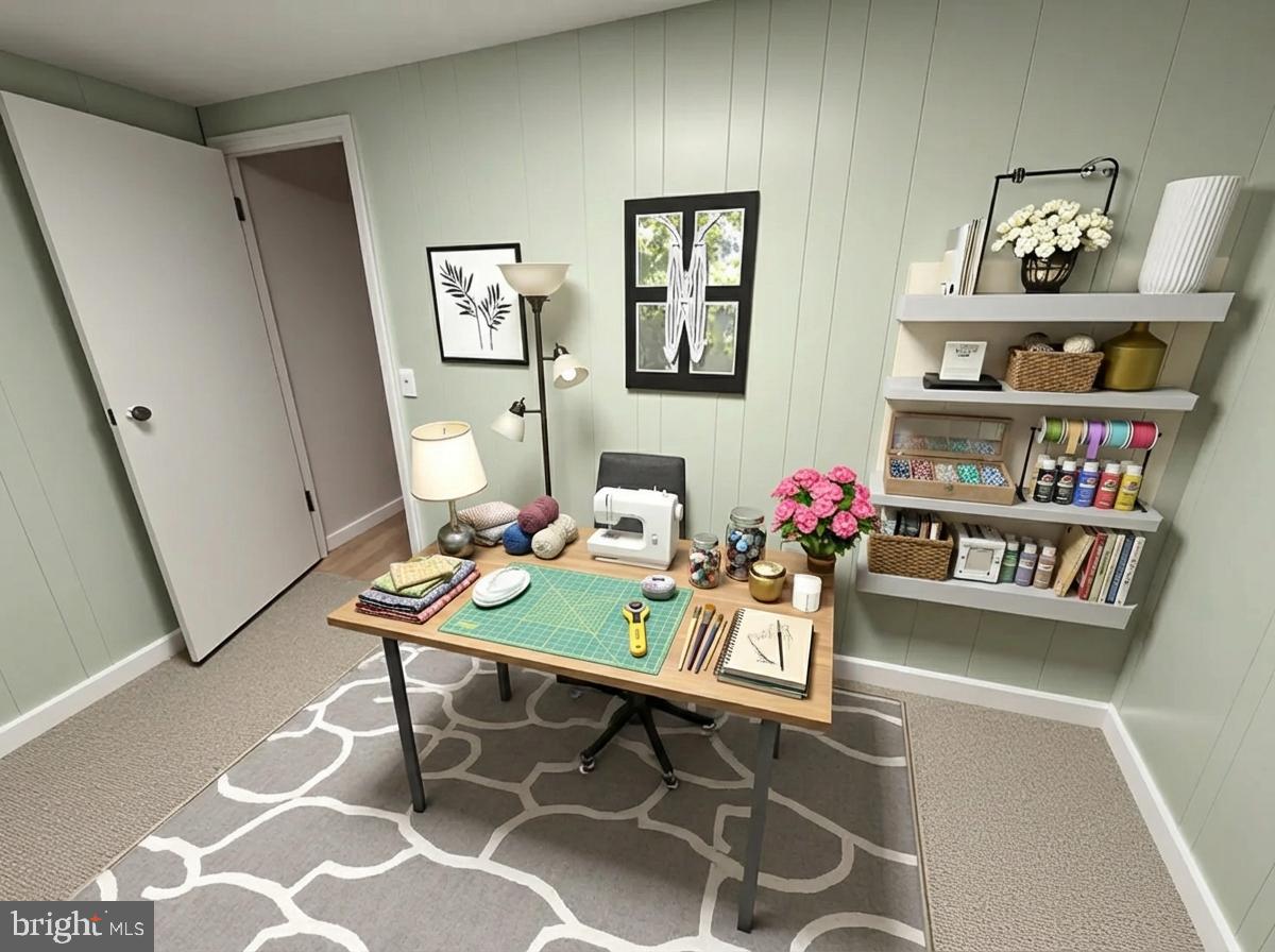 PINEDALE WOODS - Residential