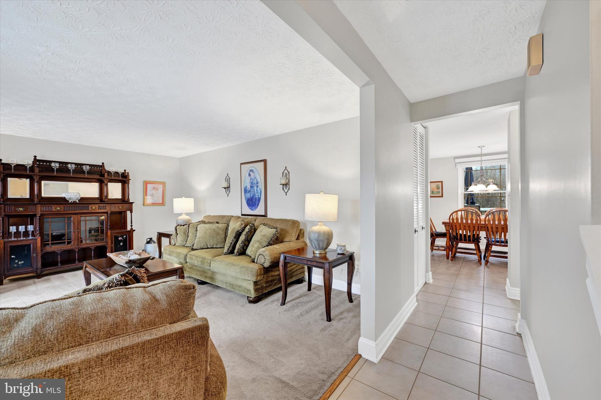 PINEDALE WOODS - Residential