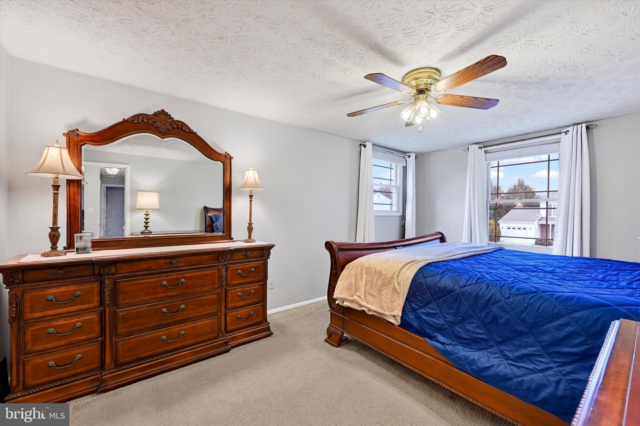 PINEDALE WOODS - Residential