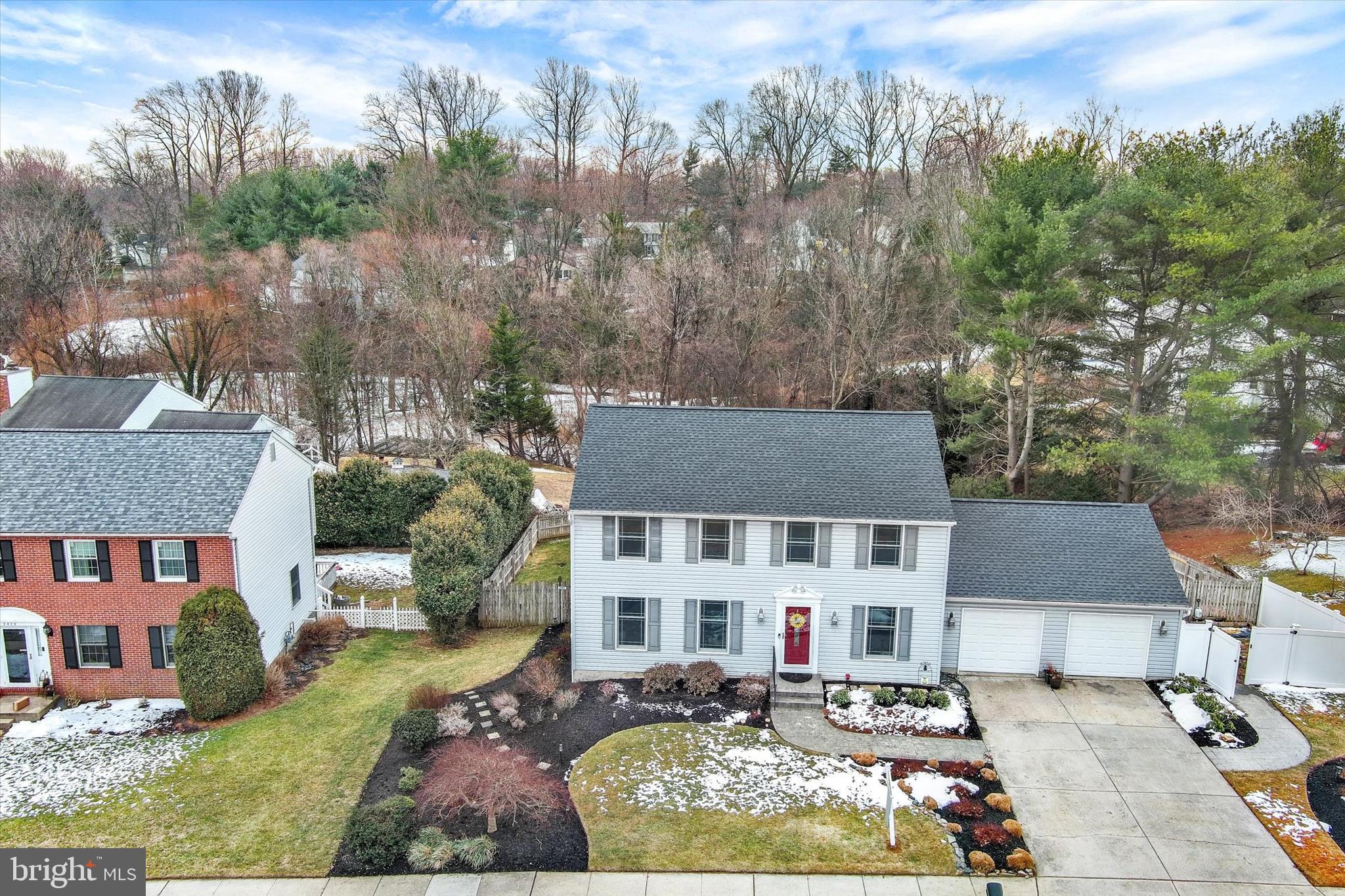 PINEDALE WOODS - Residential