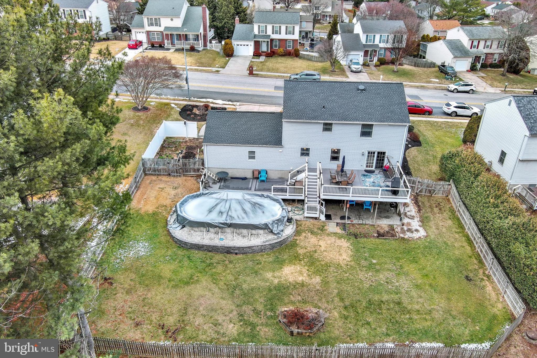 PINEDALE WOODS - Residential