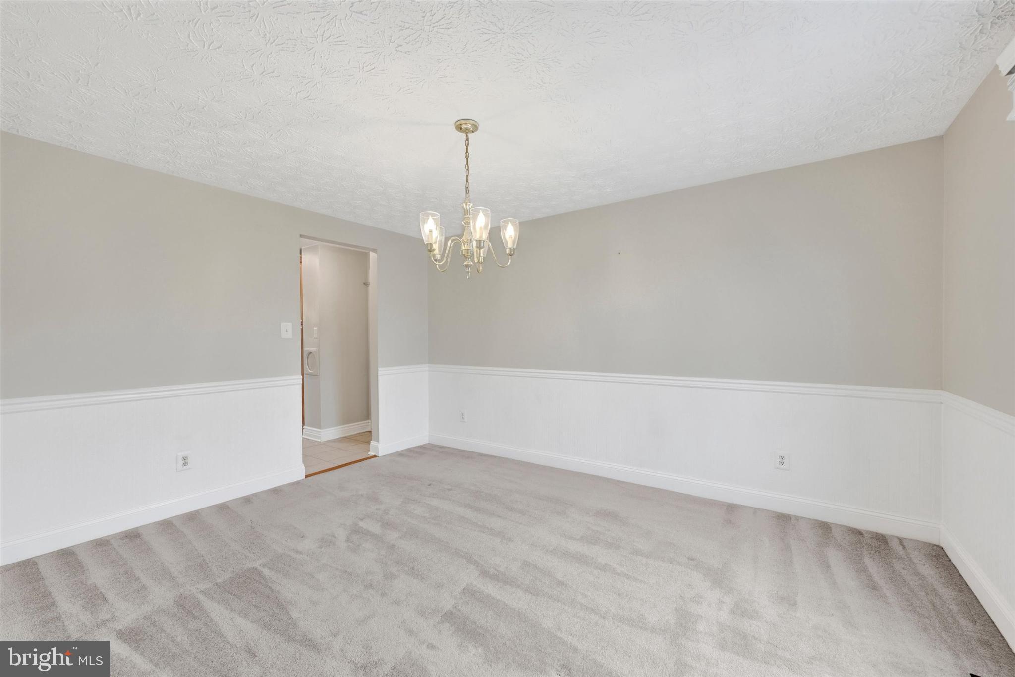 PINEDALE WOODS - Residential