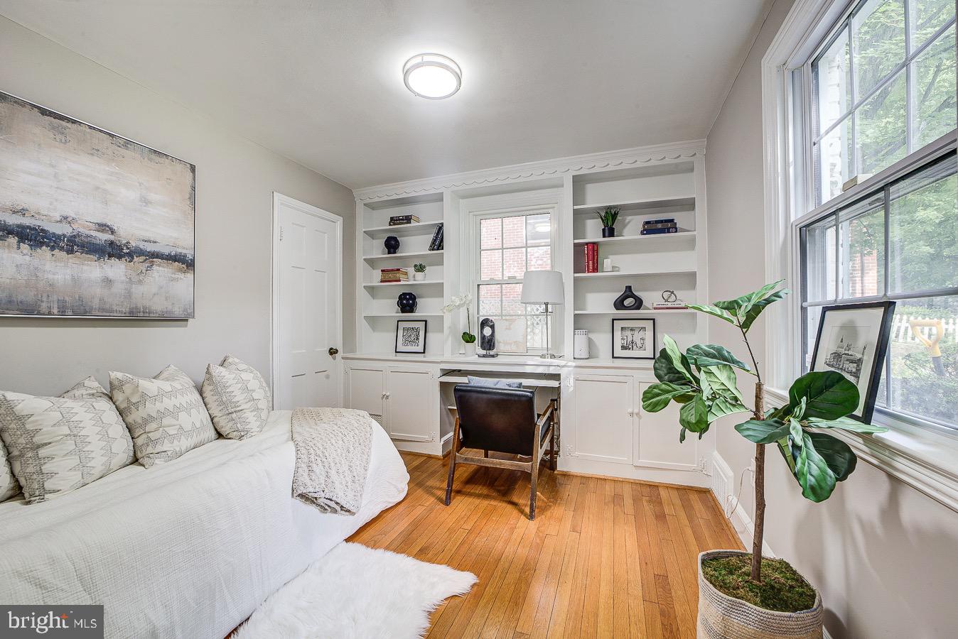 BROOKDALE - Residential