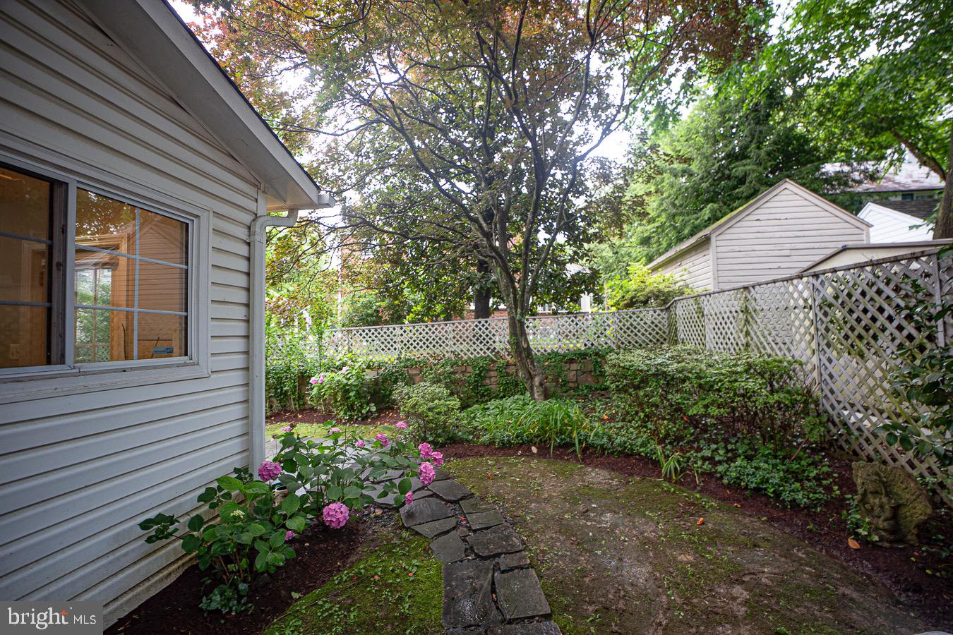 BROOKDALE - Residential