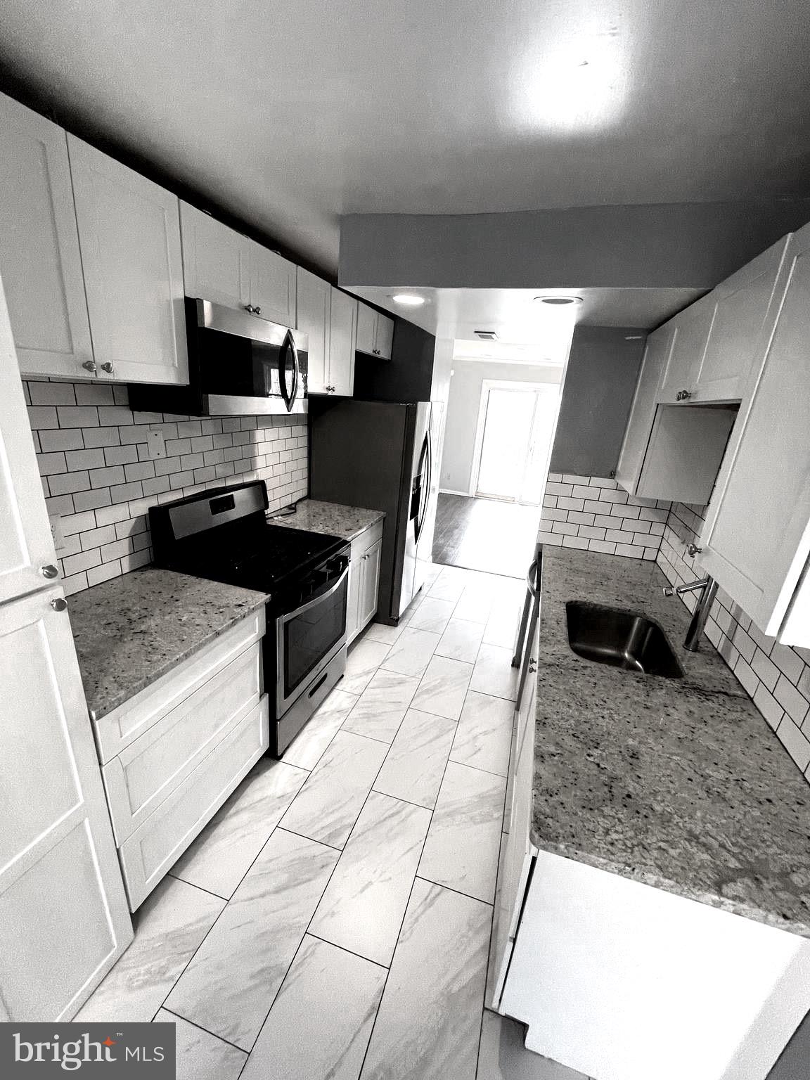 VILLAGE OF LONG REACH - Residential