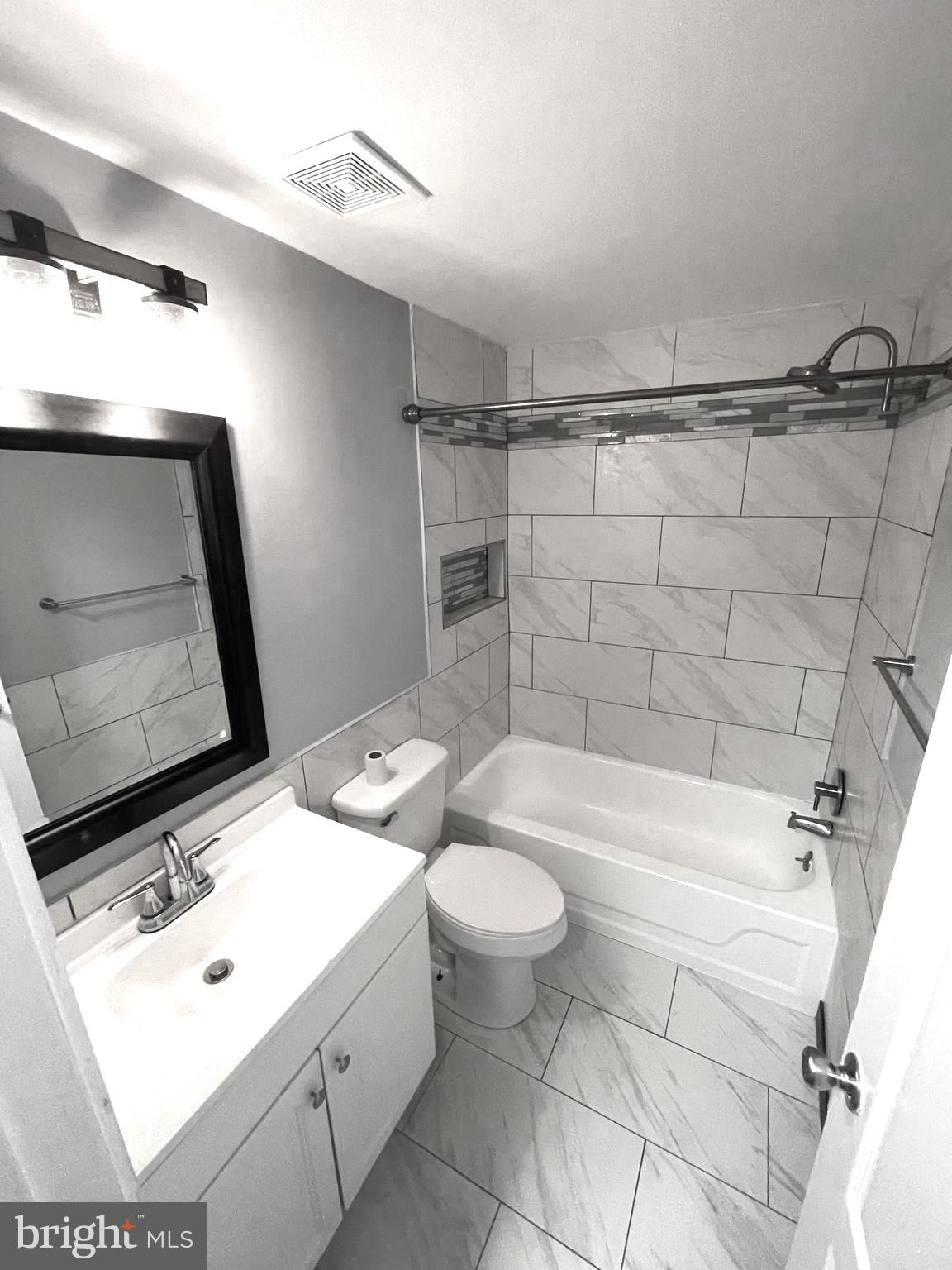 VILLAGE OF LONG REACH - Residential