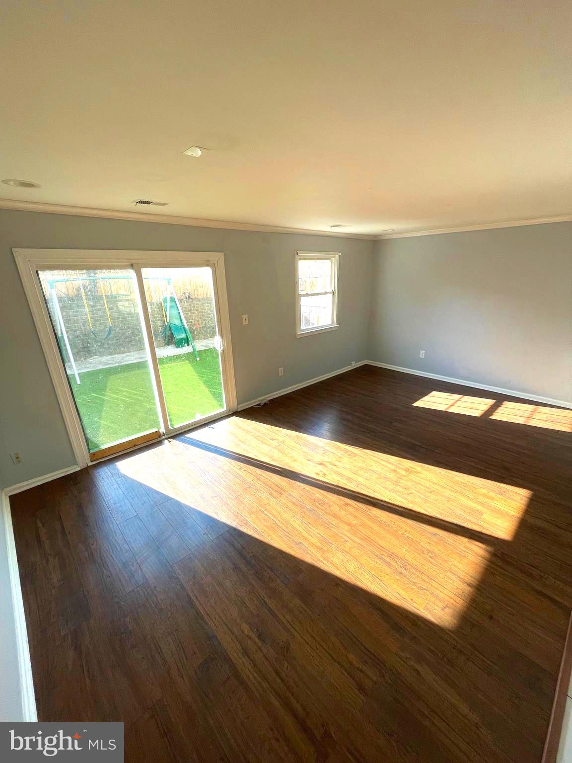 VILLAGE OF LONG REACH - Residential