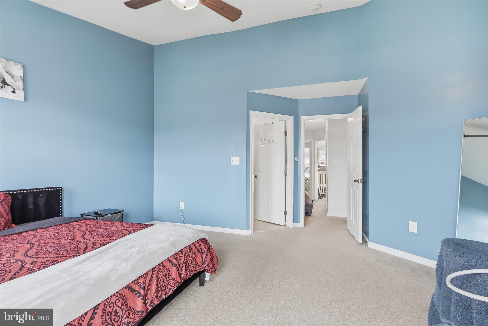 BELMONT STATION - Residential