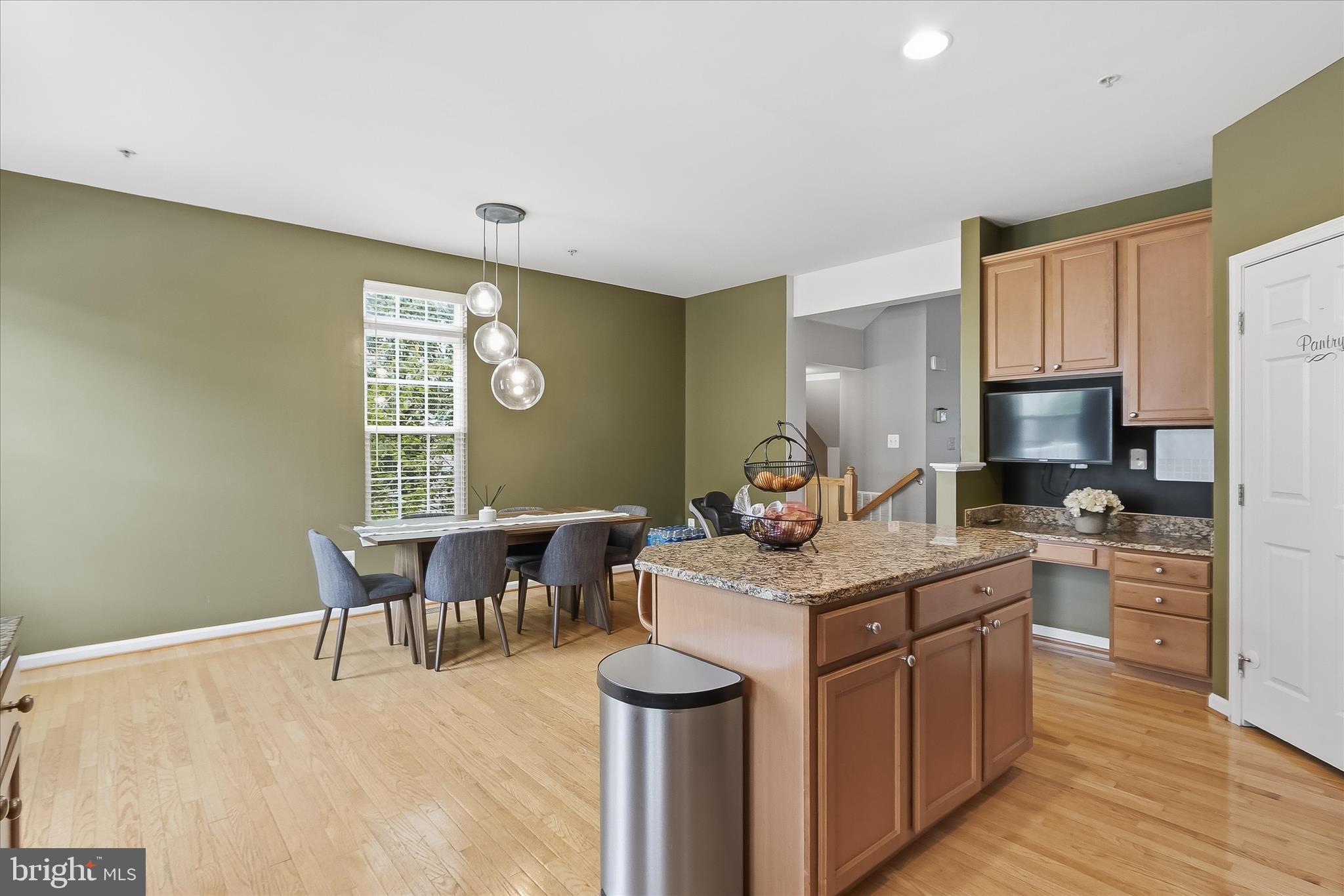 BELMONT STATION - Residential