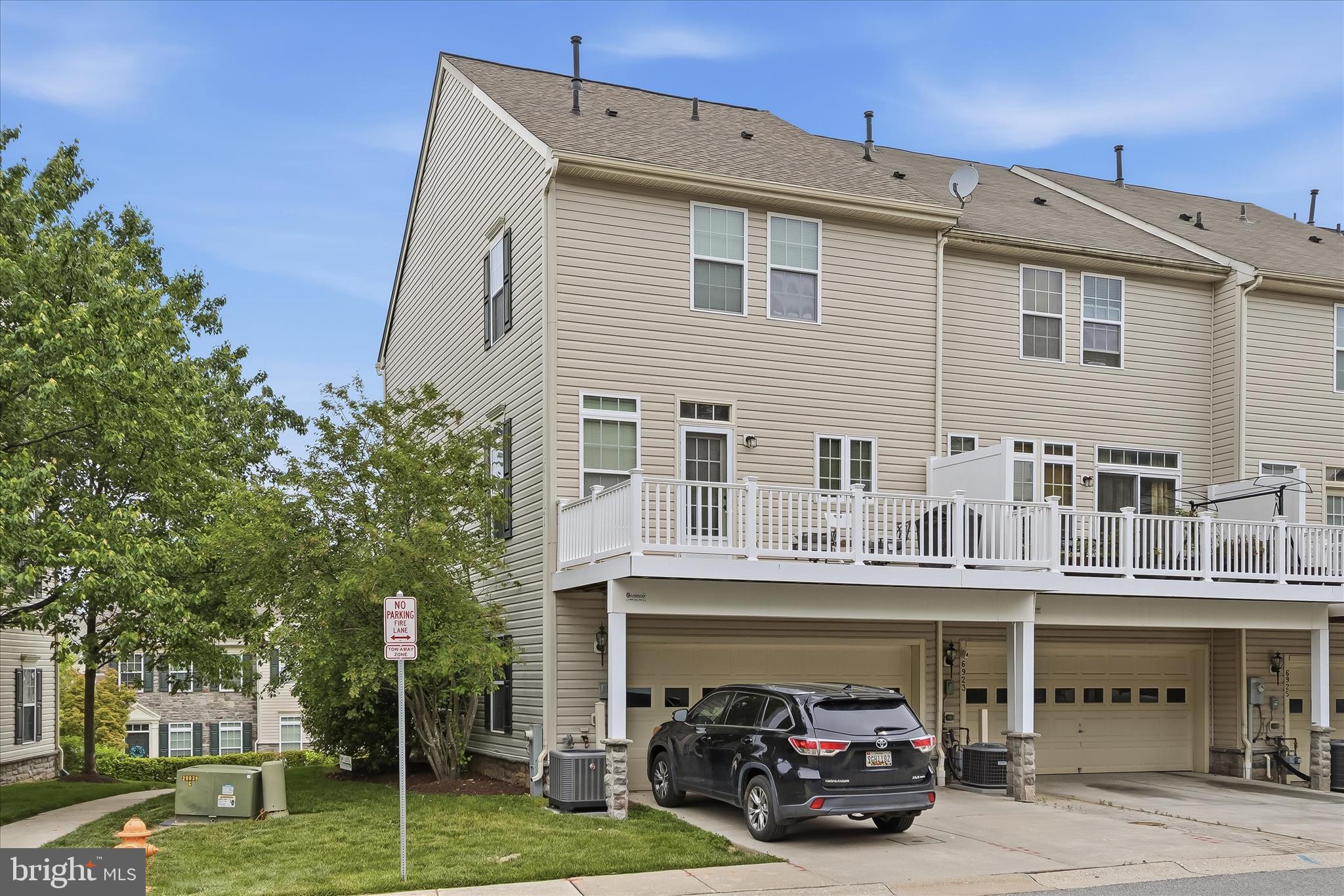 BELMONT STATION - Residential