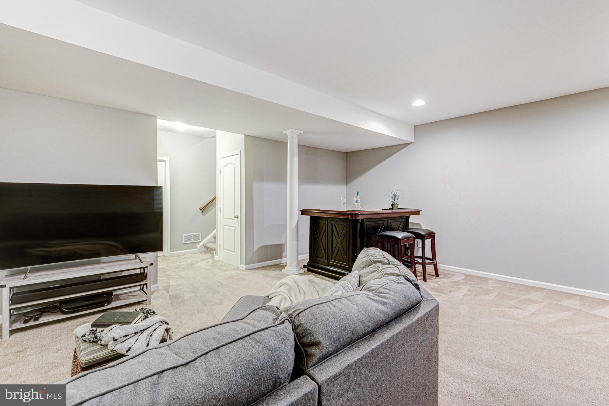 VILLAGE OF BAYBERRY - Residential