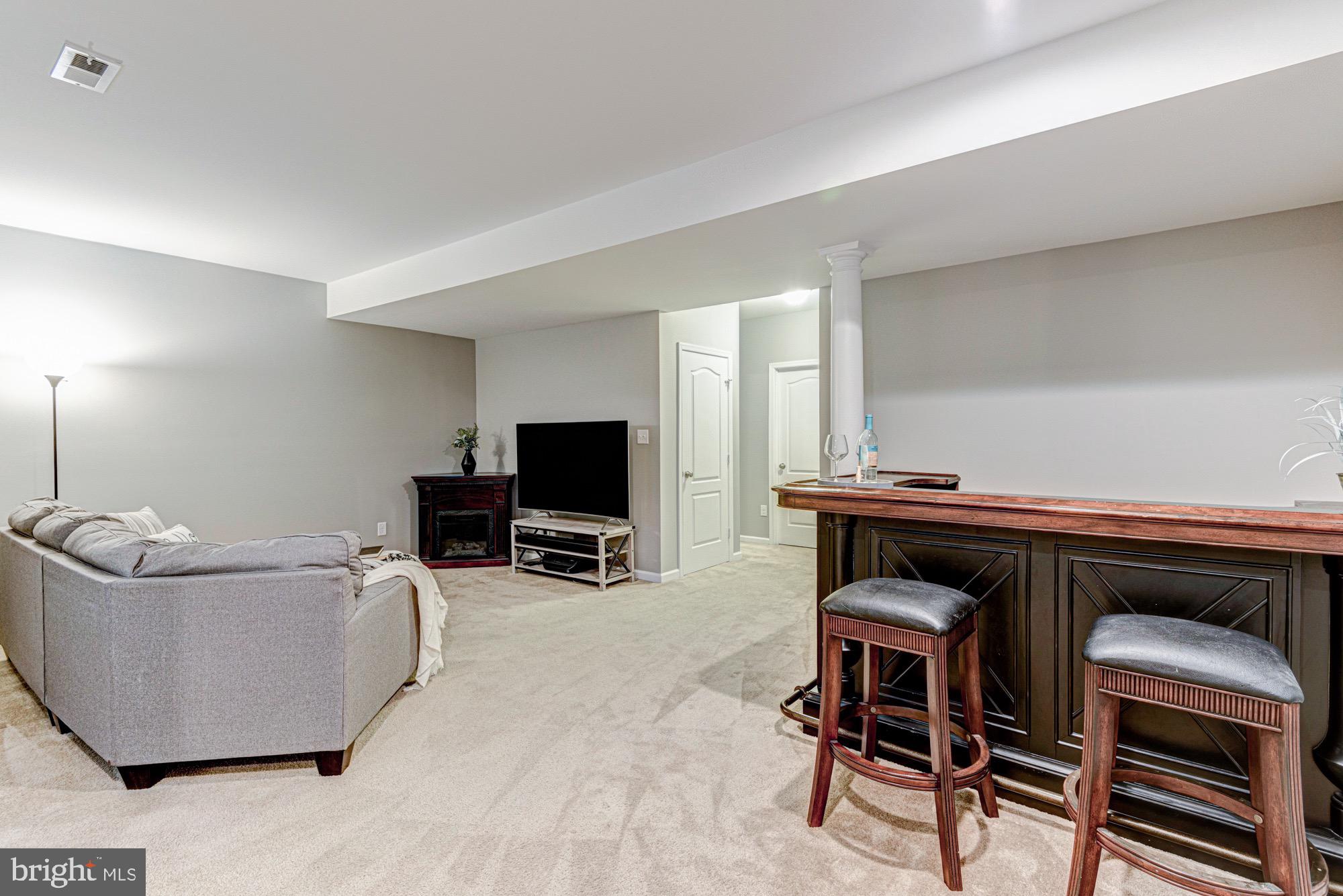 VILLAGE OF BAYBERRY - Residential