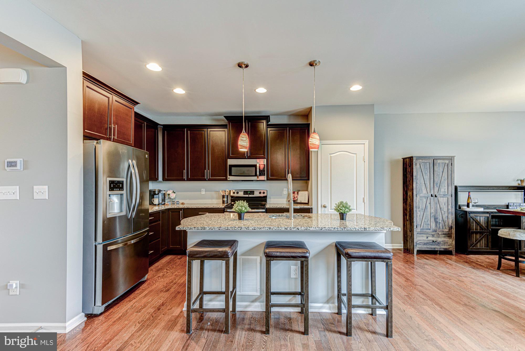 VILLAGE OF BAYBERRY - Residential