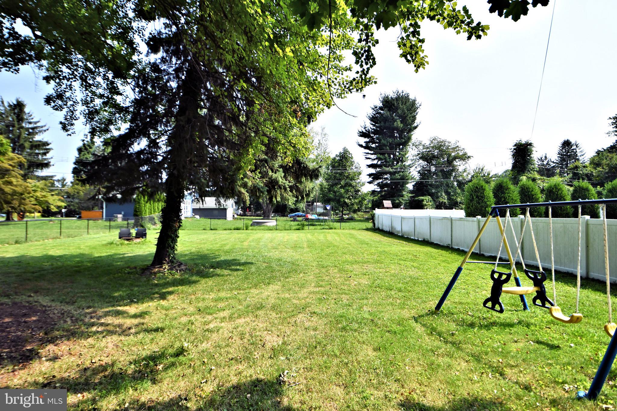 NORTHAMPTON HILLS - Residential