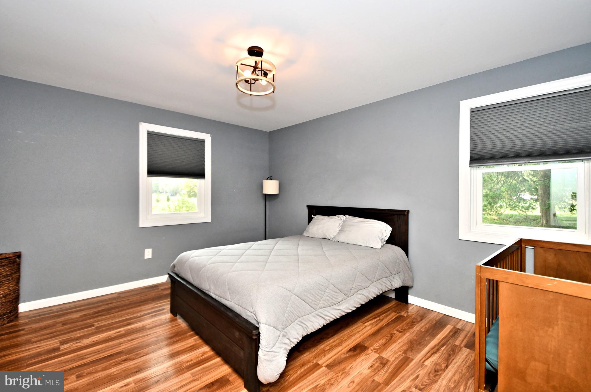 NORTHAMPTON HILLS - Residential