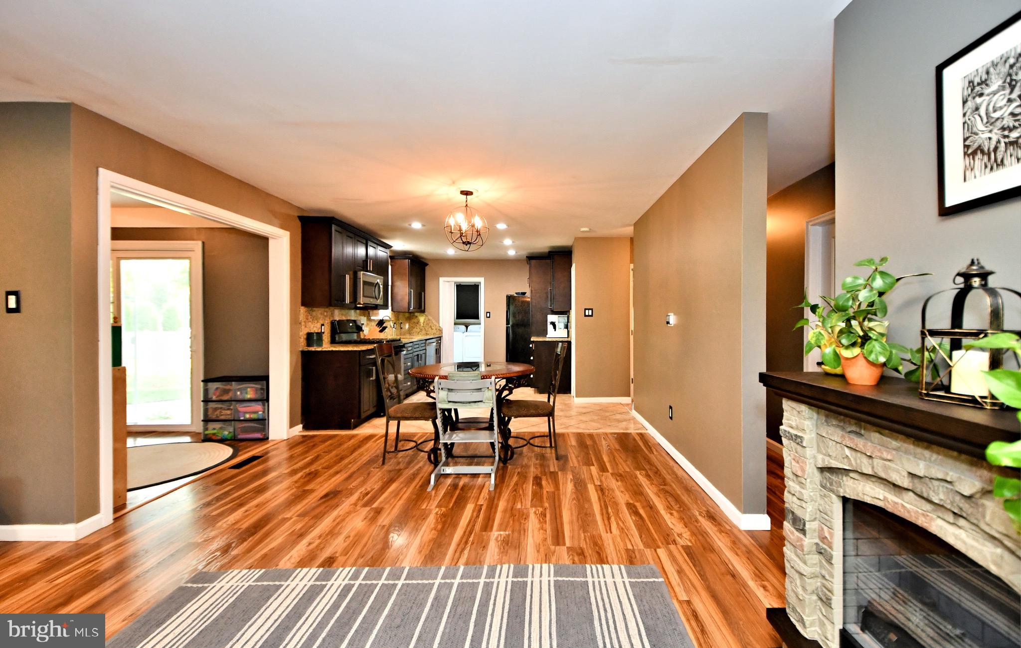 NORTHAMPTON HILLS - Residential