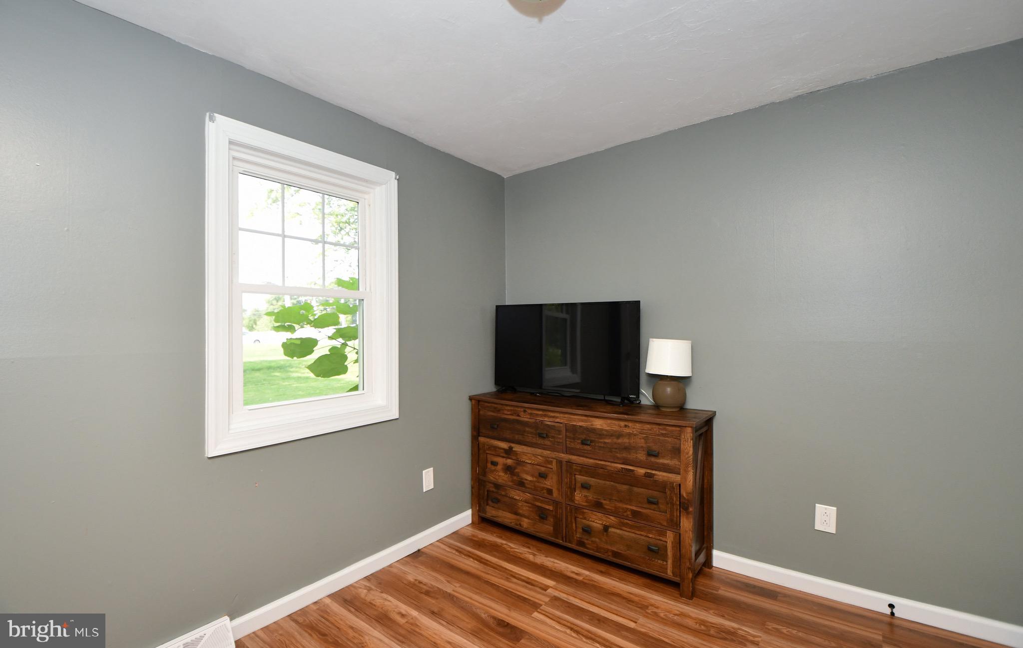 NORTHAMPTON HILLS - Residential