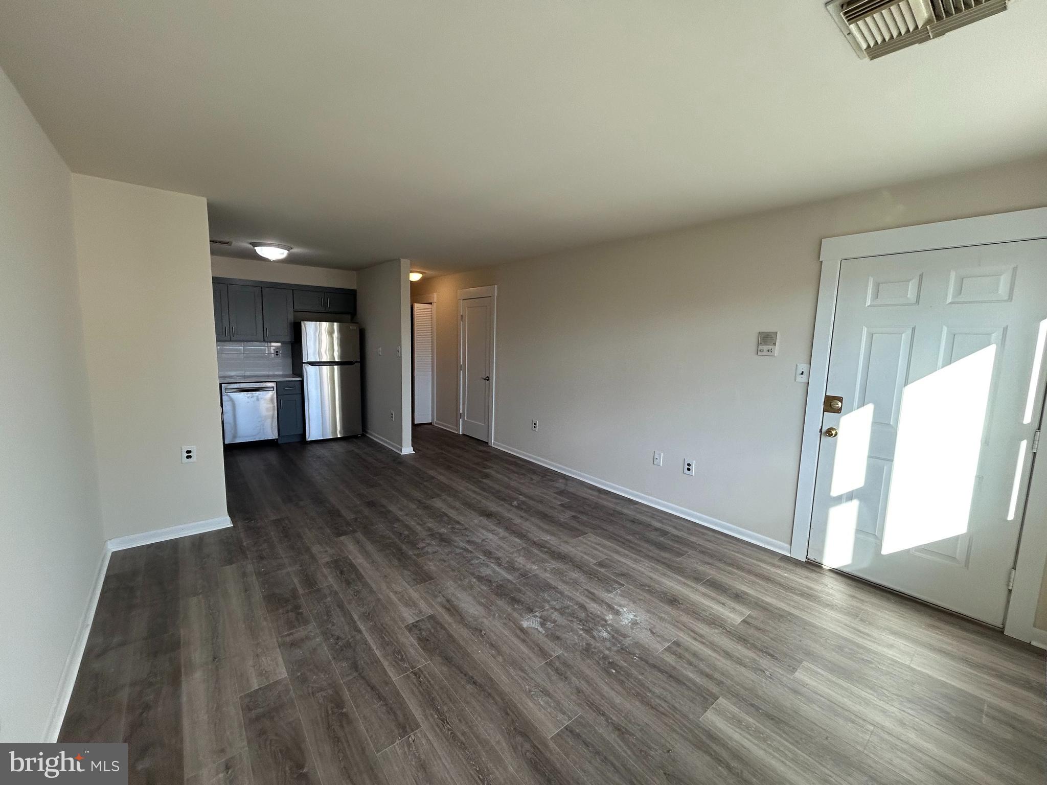 ROXBOROUGH - Residential Lease