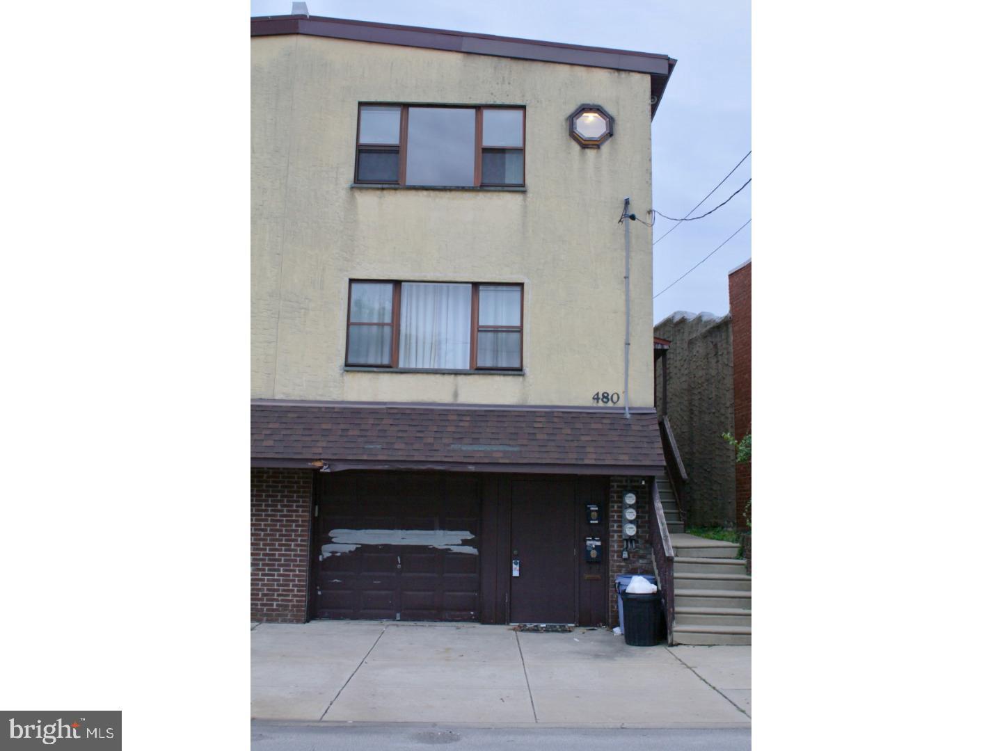 ROXBOROUGH - Residential Lease