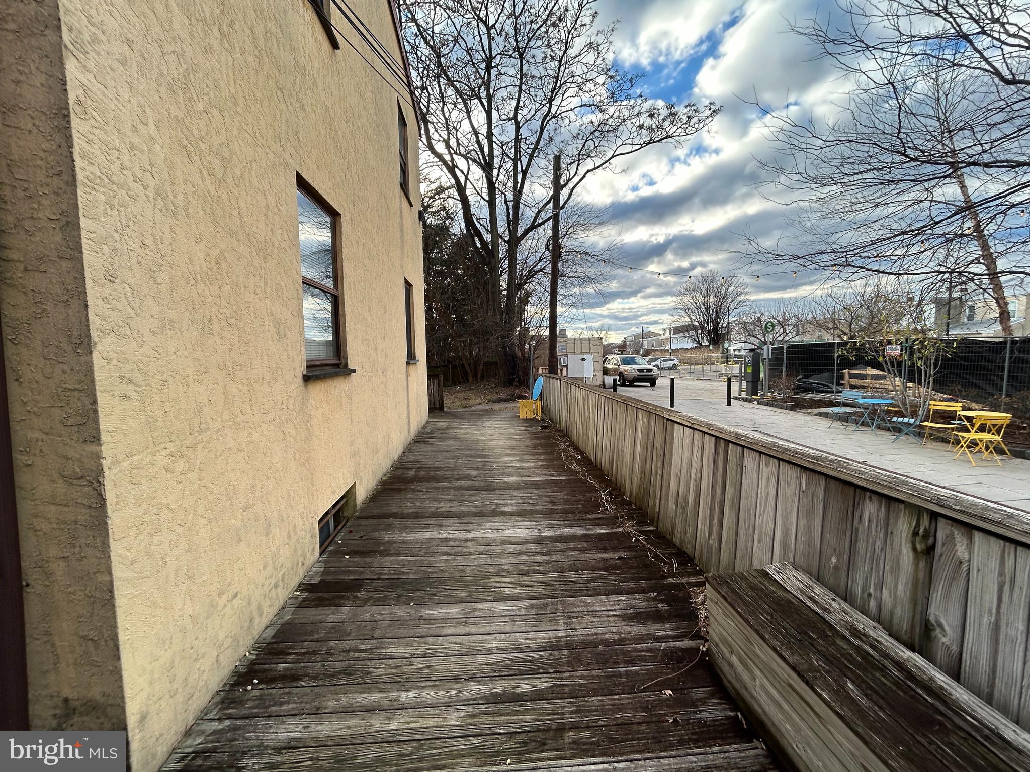 ROXBOROUGH - Residential Lease