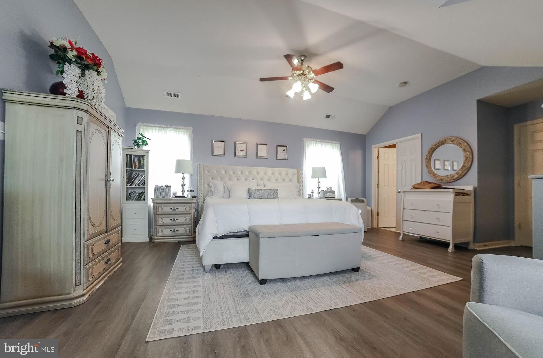 MEADOW LAKE - Residential