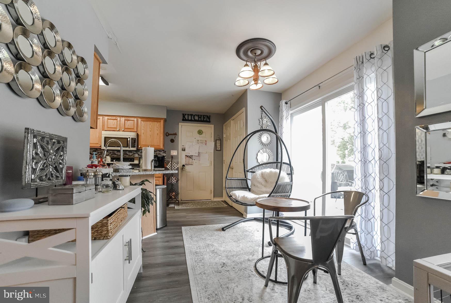 MEADOW LAKE - Residential