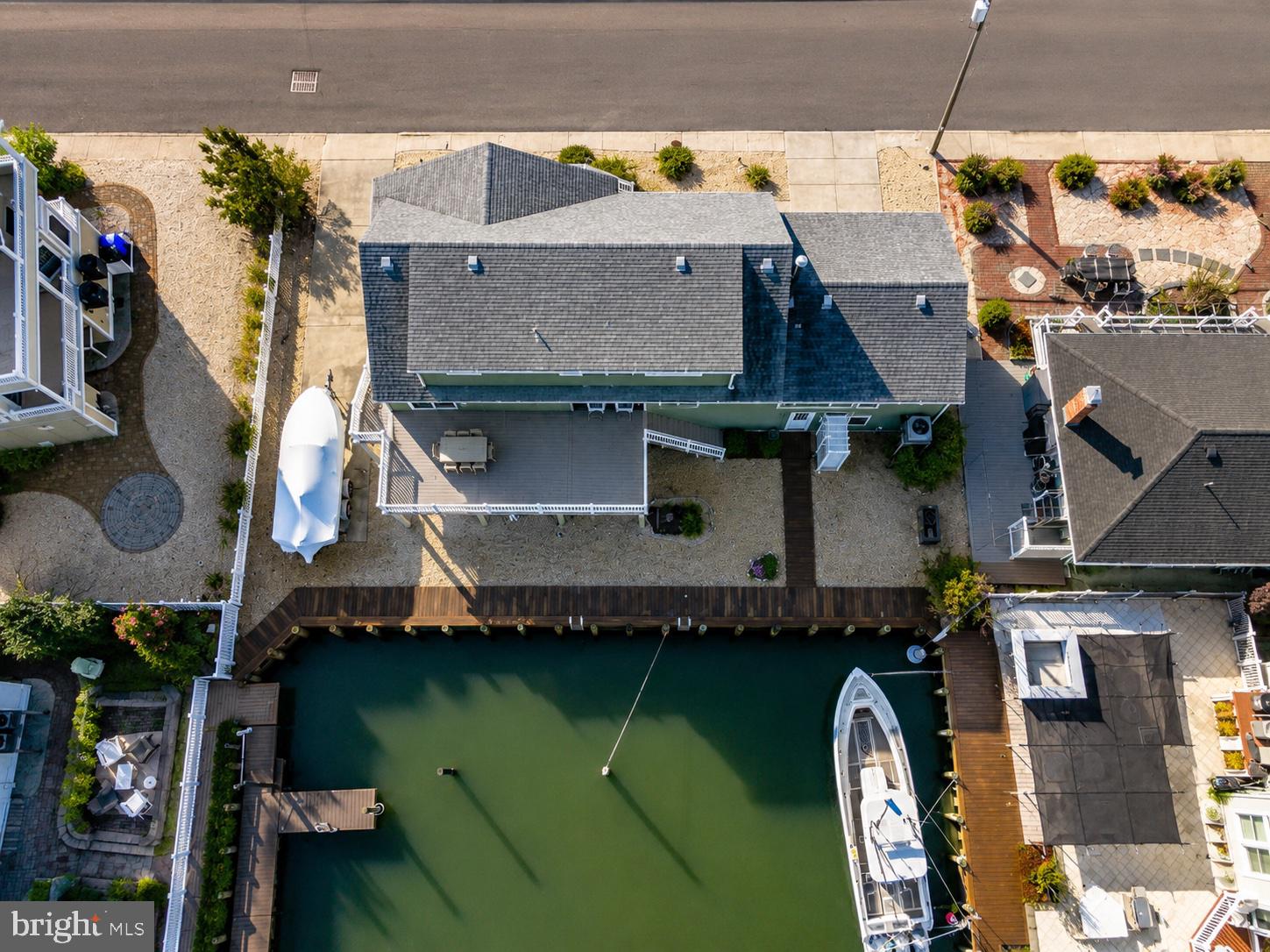 409 3RD STREET